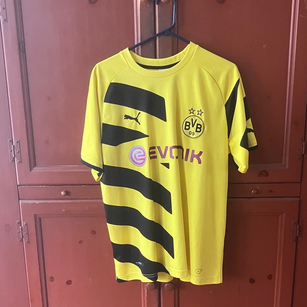 Dortmund jersey